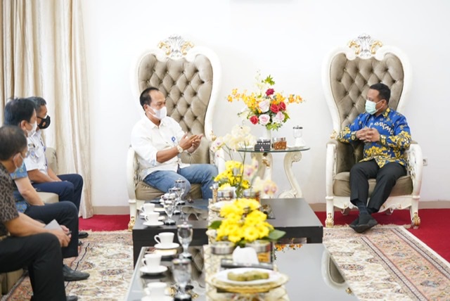 Bertemu Plt Gubernur, GM Angkasa Pura I Nyatakan Dukung Kebut Vaksinasi di Sulsel